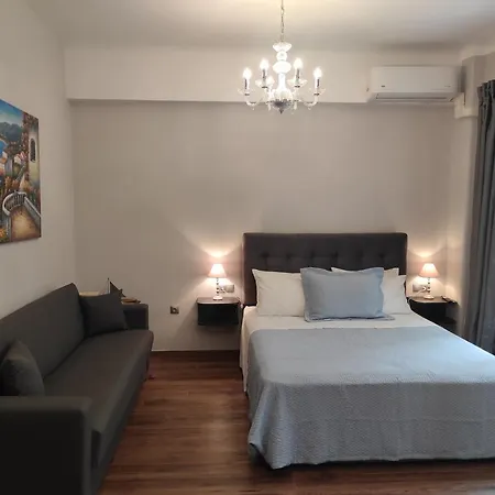Hellenic Hospitality House Athens