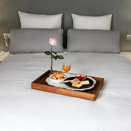 Hellenic Hospitality House Apartment *