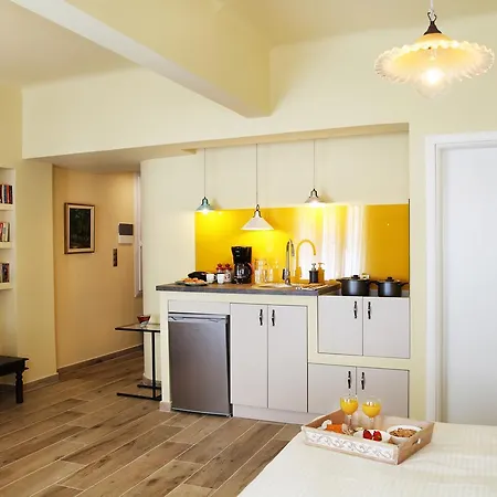 Hellenic Hospitality House Apartment